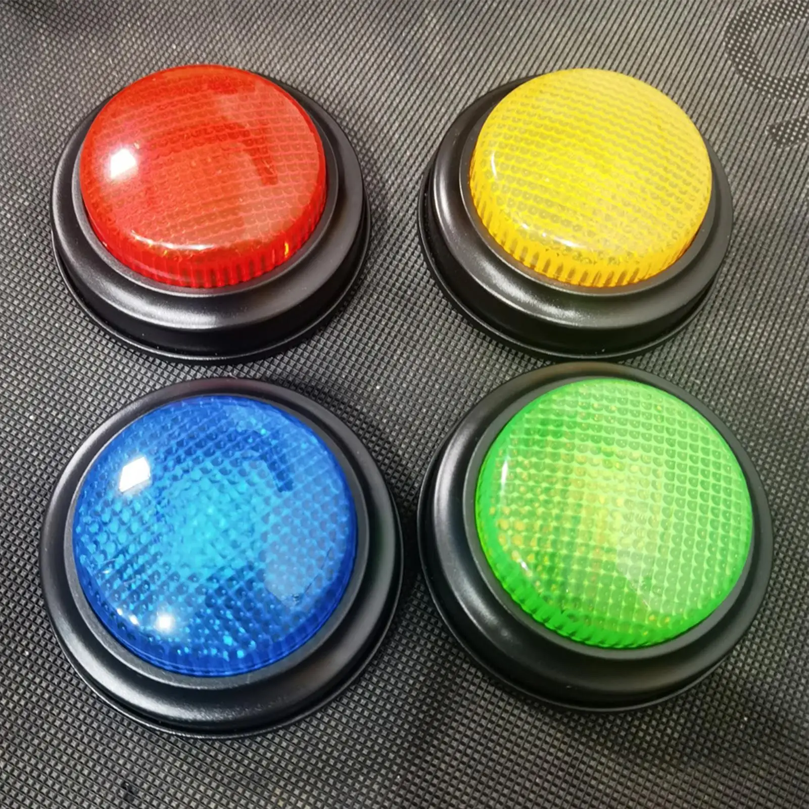 Tombol Jawaban Cepat 4-Piece G - Party Games Engagement ulasan dan harga